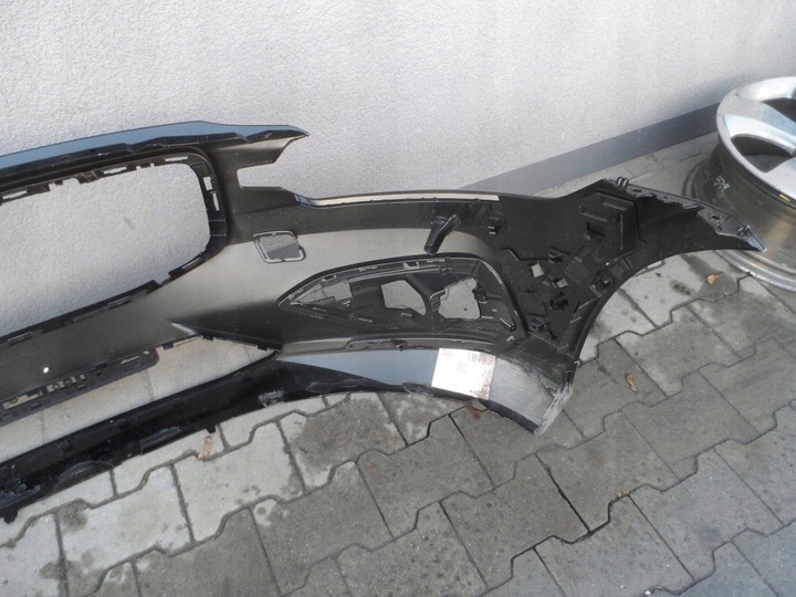 Бампер передний к Volvo V60 2018