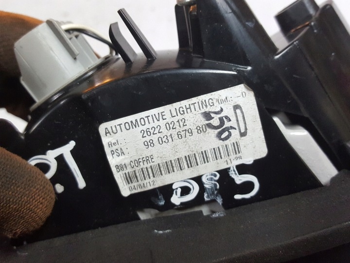 Фонарь задний правый к DS 5 2015
