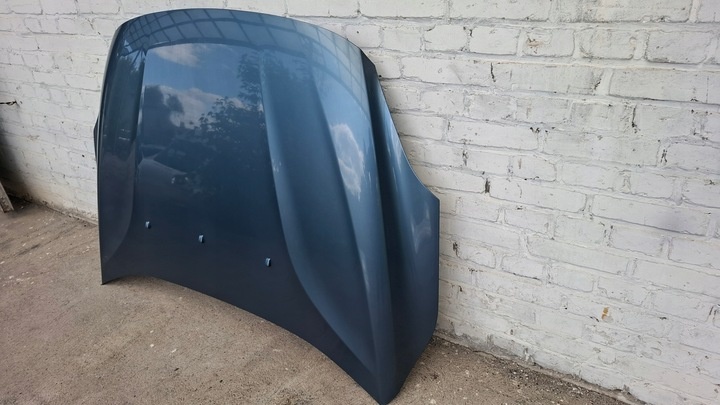Капот к Volvo V40 2012
