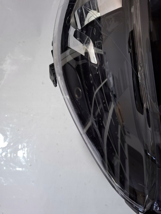 Фара левая к Peugeot 108 2014