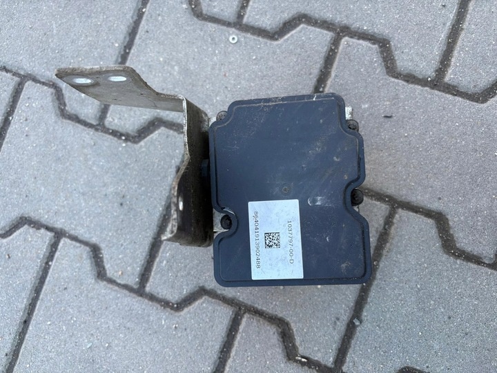 Блок ABS к Tesla Model X 2015
