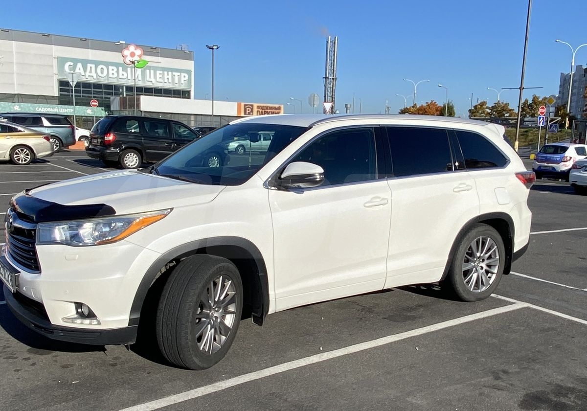 Toyota Highlander III (U50), 2014