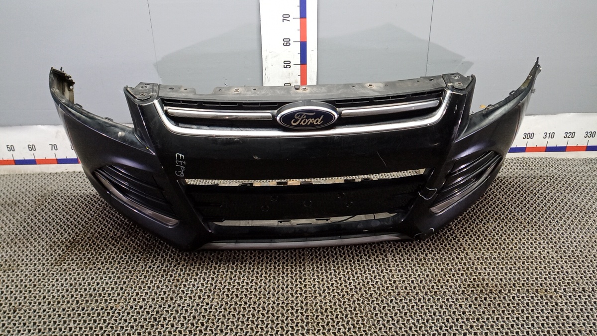 Бампер передний к Ford Kuga 2013