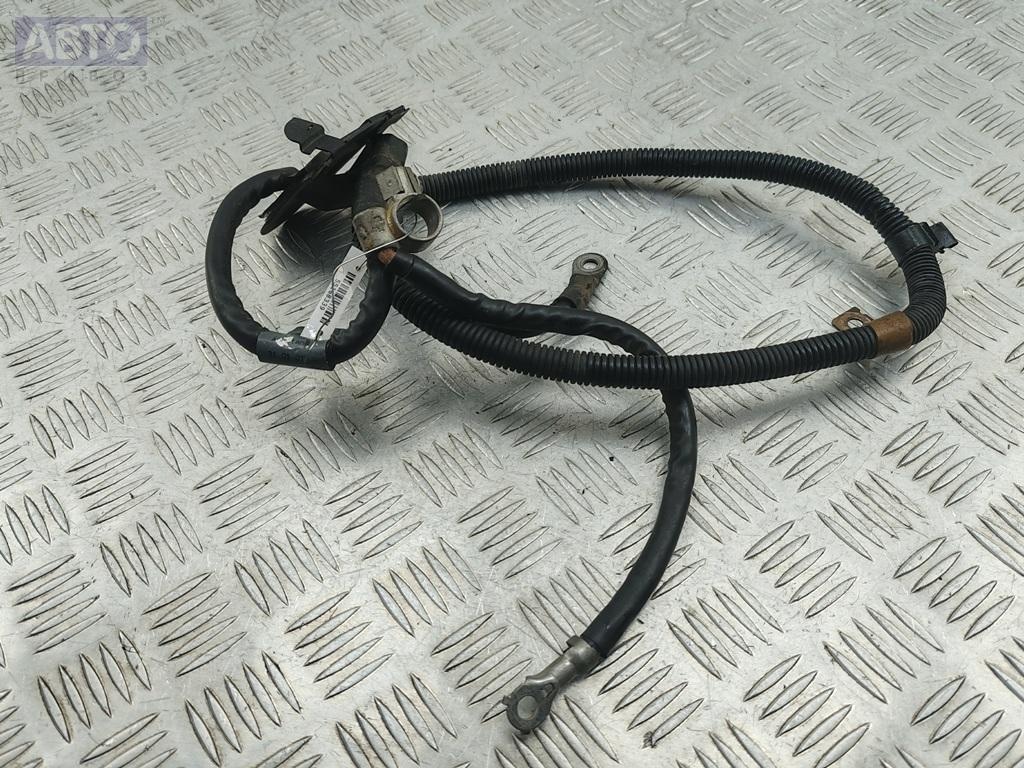Провода аккумулятора к Mercedes-Benz C-klasse 2001