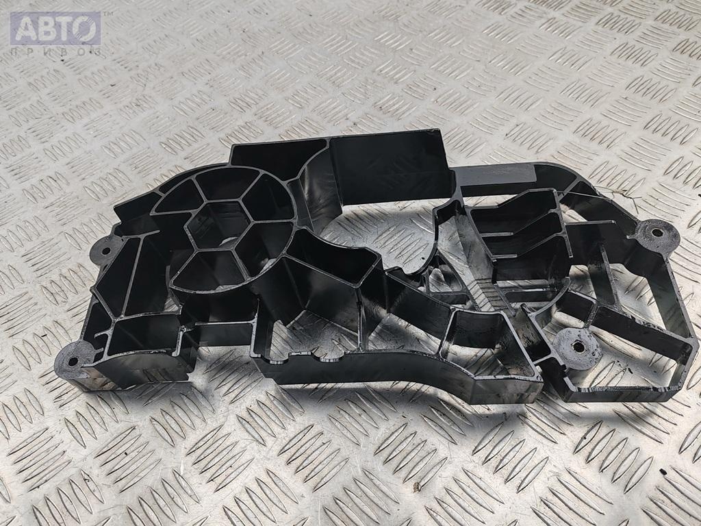 Поддон к Audi A4 2005
