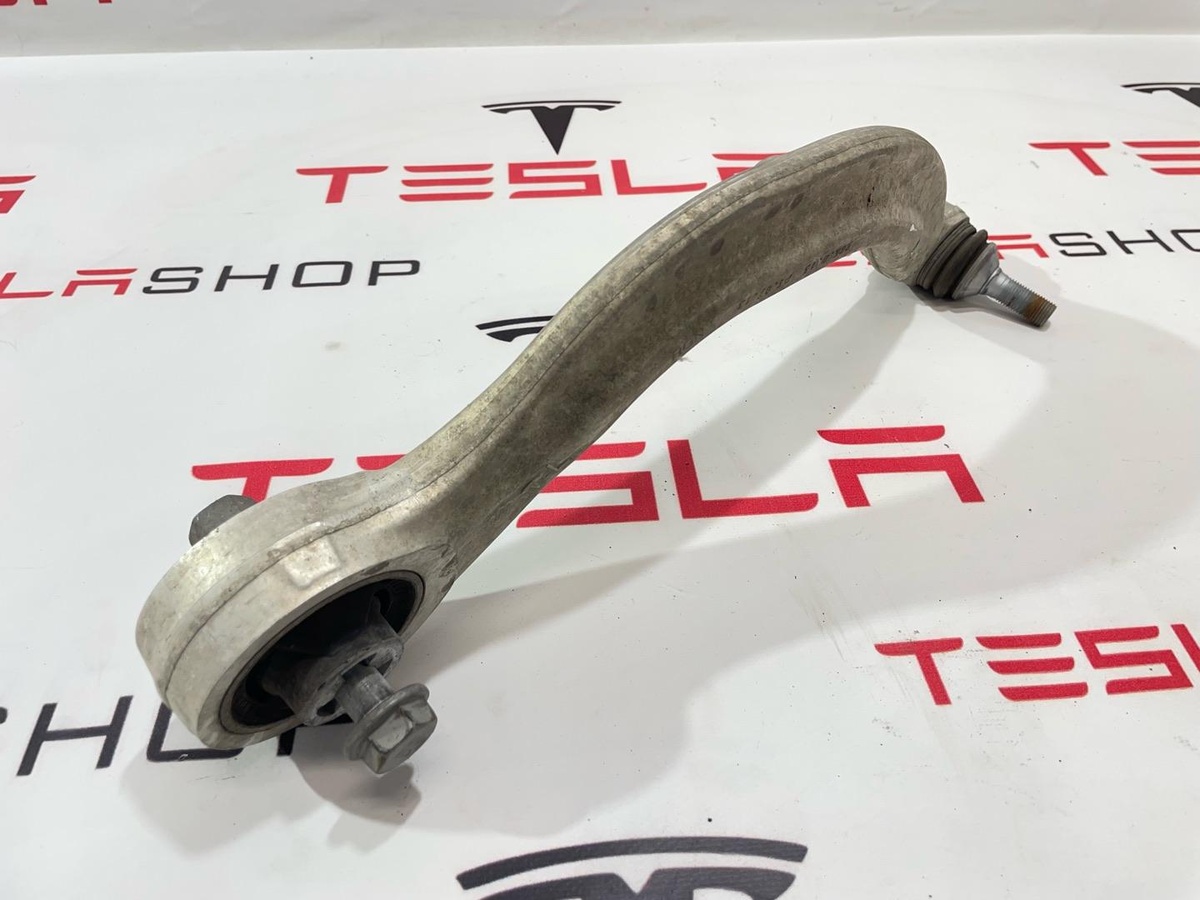 Рычаг передний к Tesla Model 3 2019