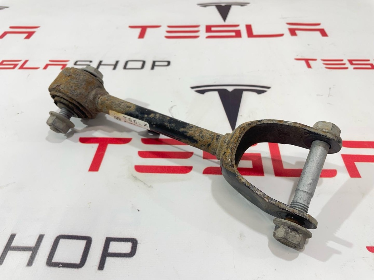 Рычаг задний к Tesla Model 3 2019