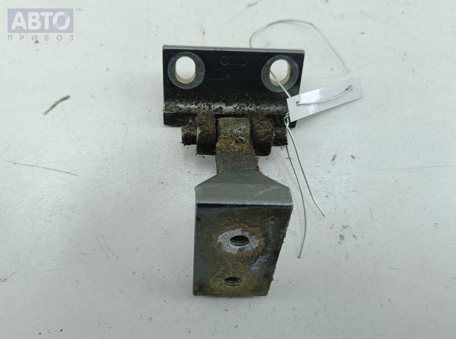 Петли к Audi 100 1993