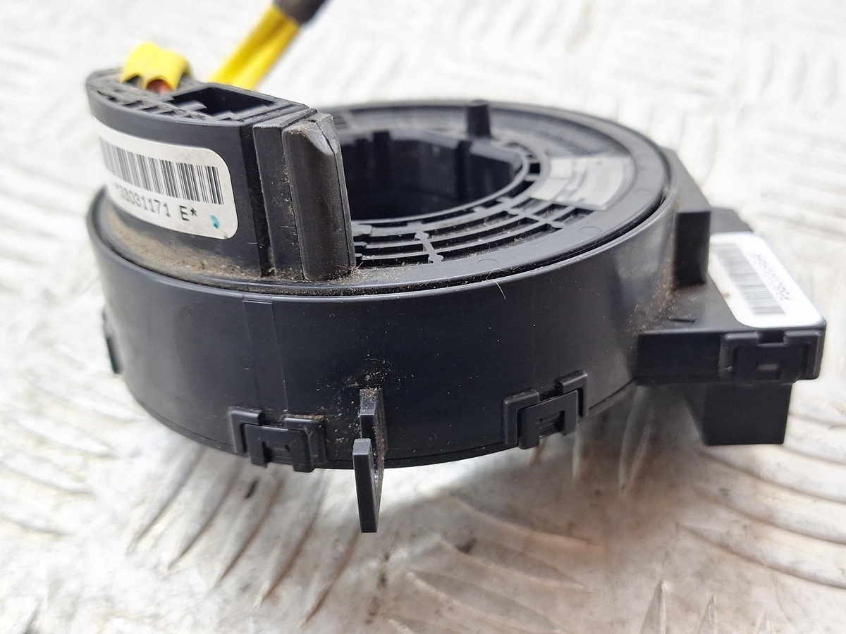 Шлейф руля к Jeep Liberty 2004