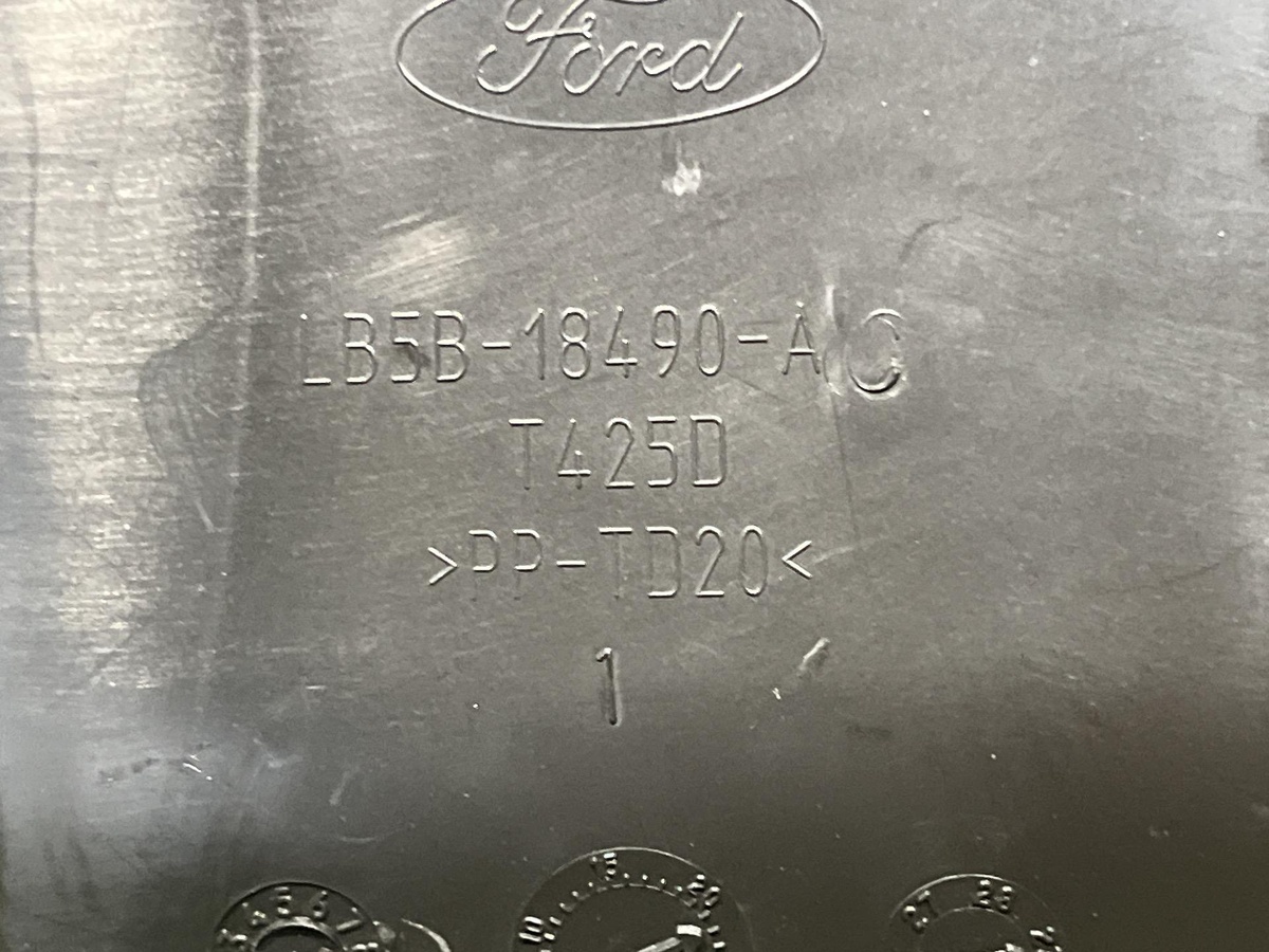 Воздуховод к Ford Explorer 2023