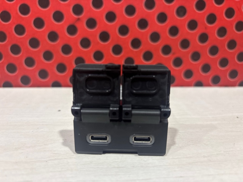 Разъем AUX / USB к Lexus NX 2022