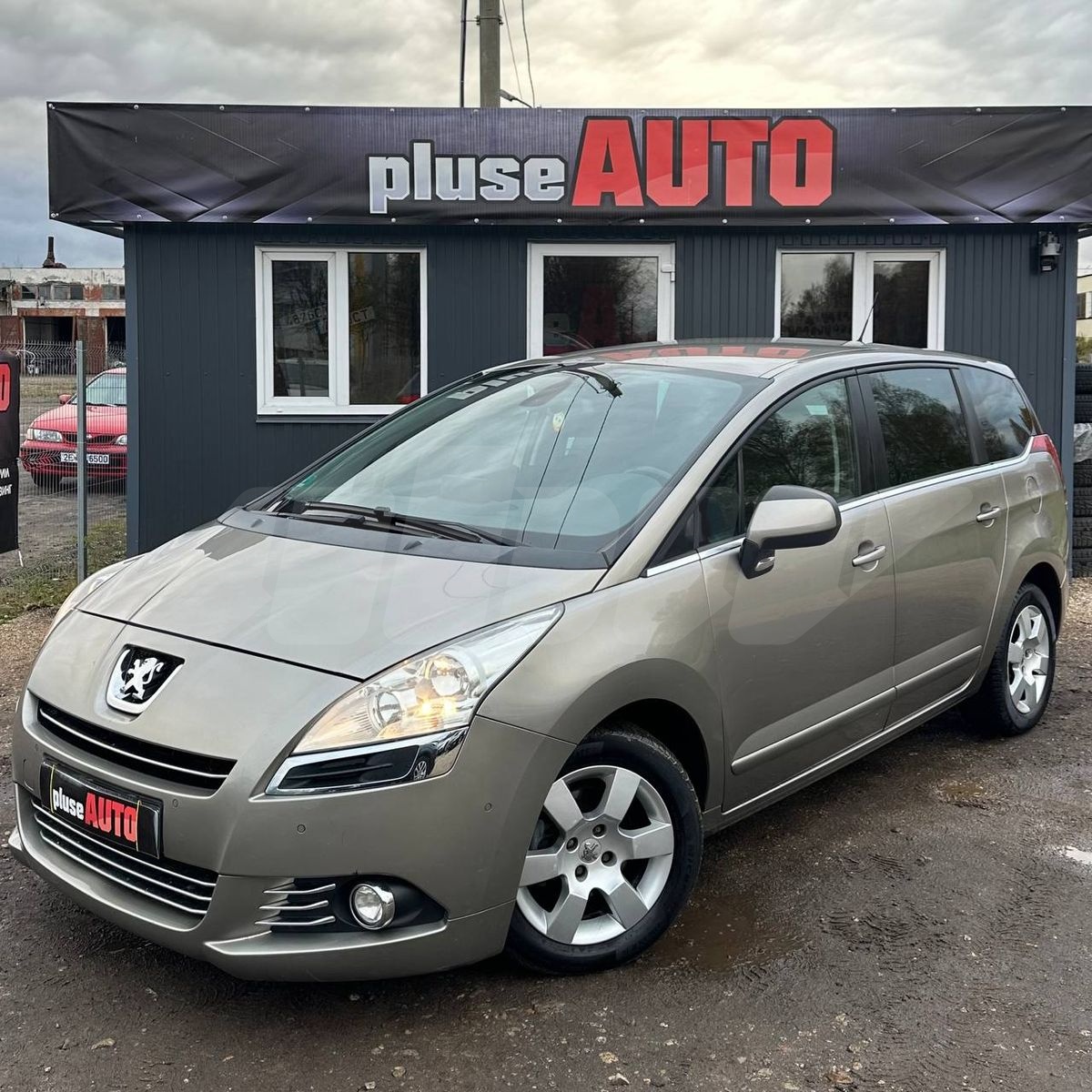 Peugeot 5008 I, 2012