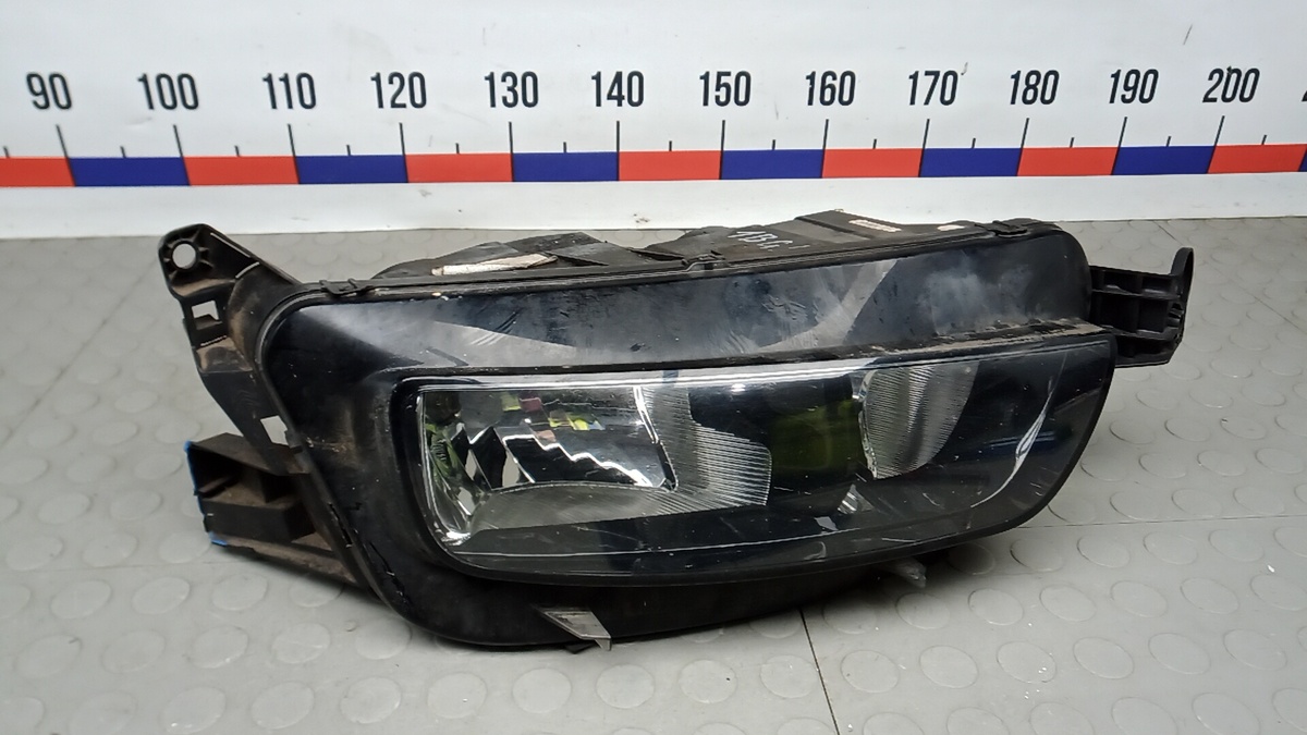 Фара правая к Citroen C4 2014