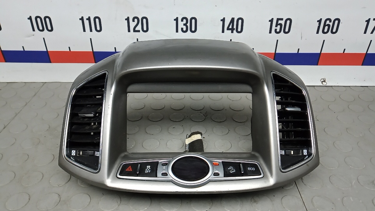 Дефлектор к Chevrolet Captiva 2012