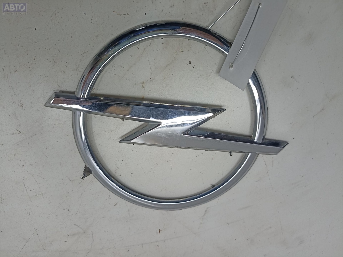 Эмблема к Opel Zafira 2006