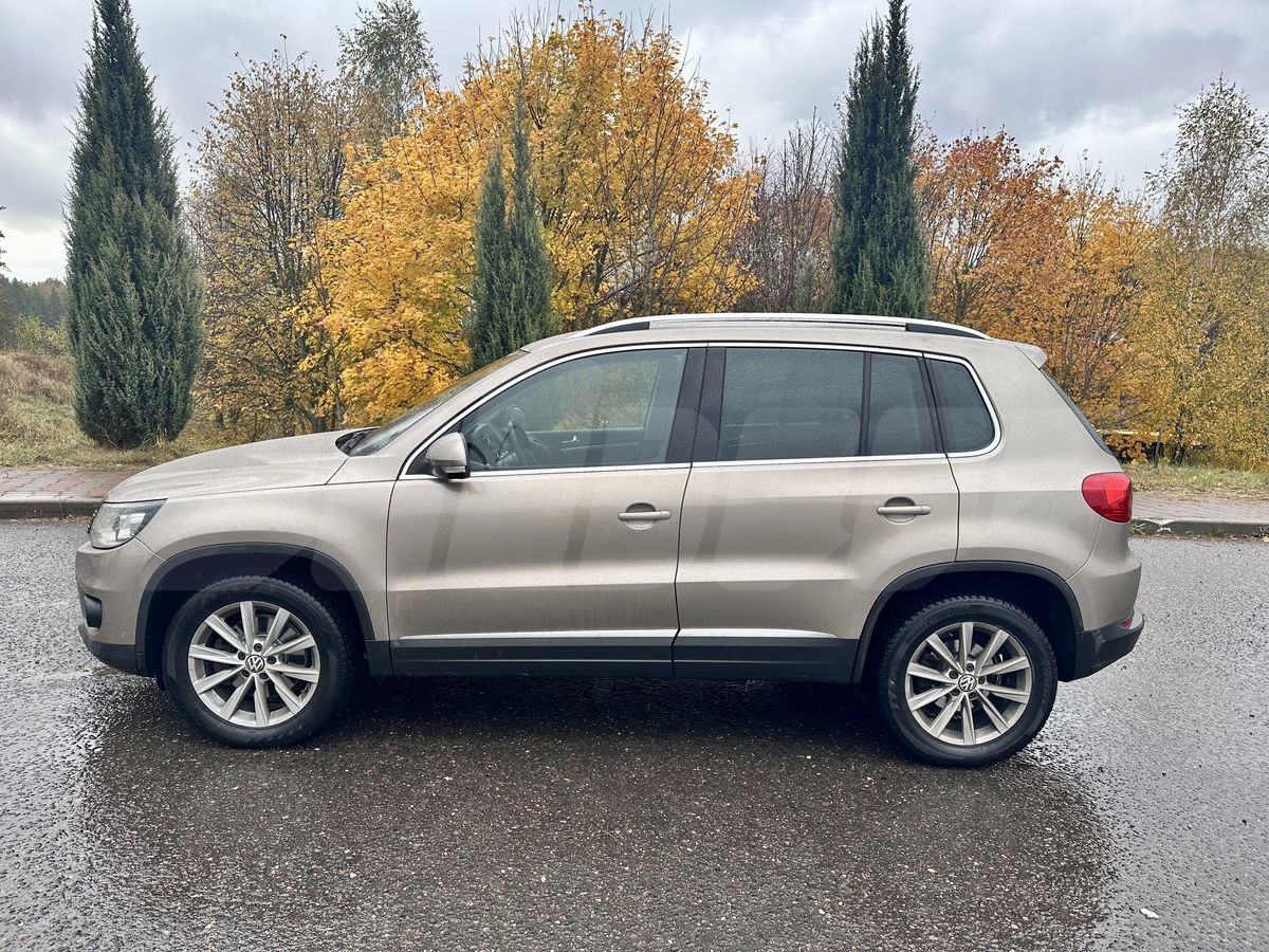 Volkswagen Tiguan I, 2011