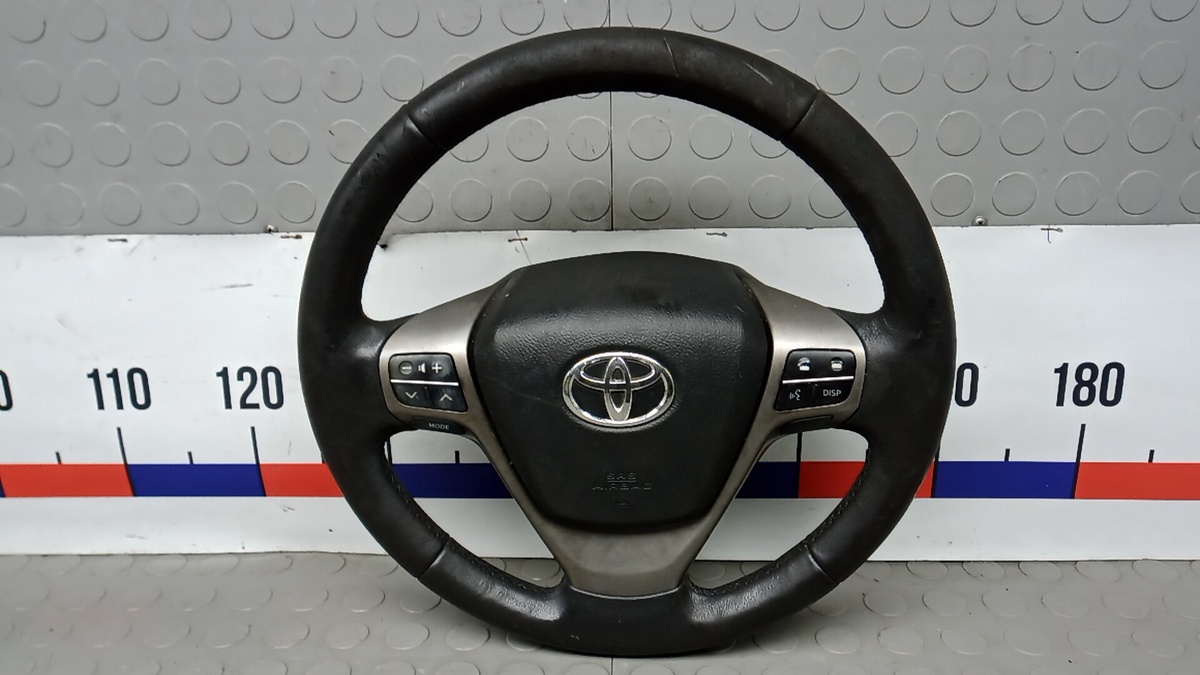 Руль к Toyota Verso 2009