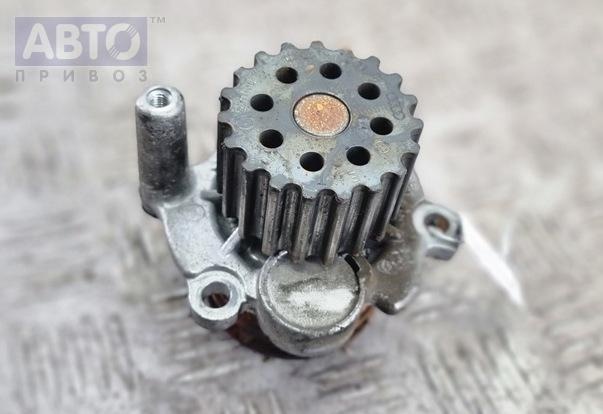 Помпа к Volkswagen Passat 2000