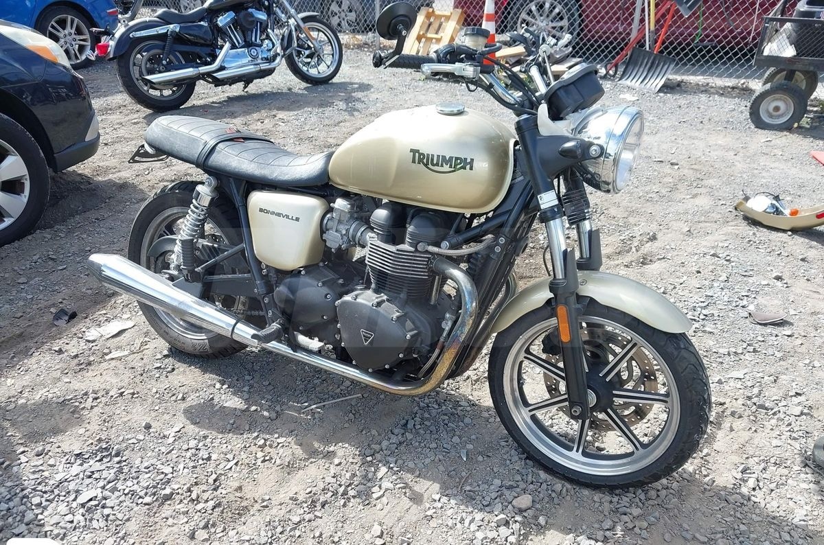 Triumph Bonneville, 2012