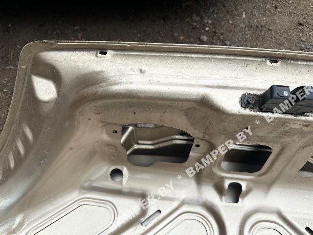 Крышка багажника (дверь 3-5) к Kia Rio 2001