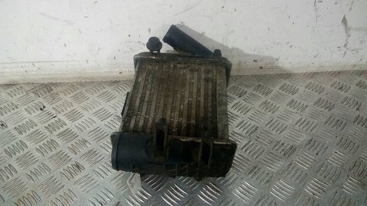 Интеркулер к Audi A4 2000