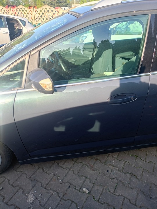 Дверь передняя левая к Ford C-MAX 2010