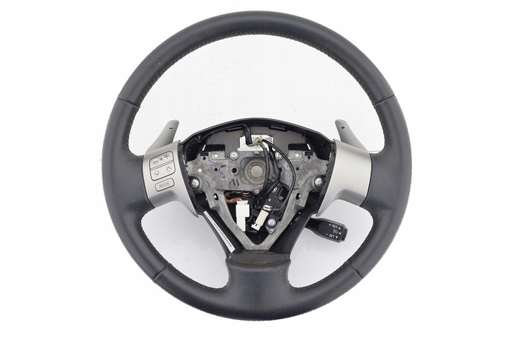 Руль к Toyota Auris 2010