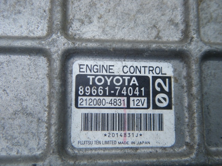 Блок управления двигателем к Toyota iQ 2008
