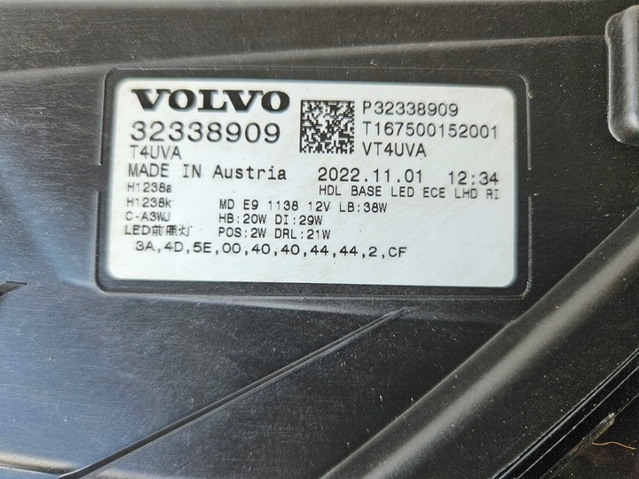 Фара правая к Volvo XC40 2022