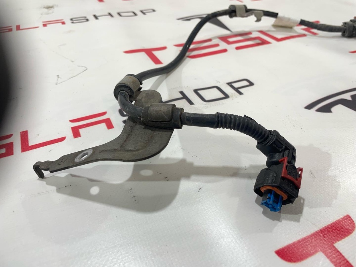 Проводка к Tesla Model 3 2019