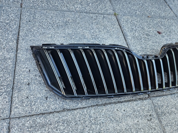 Решетка радиатора к Skoda Superb 2013