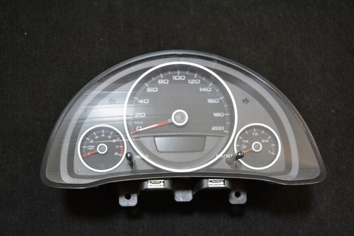 Щиток приборов (приборная панель) к SEAT Mii 2011