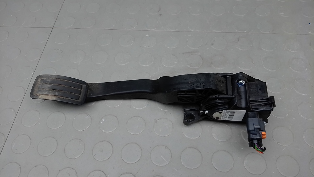 Педаль газа к Citroen C4 Picasso 2014