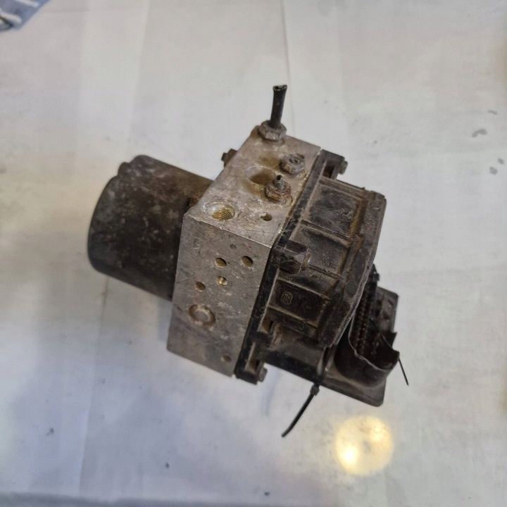 Блок ABS к Ford Mondeo 2000