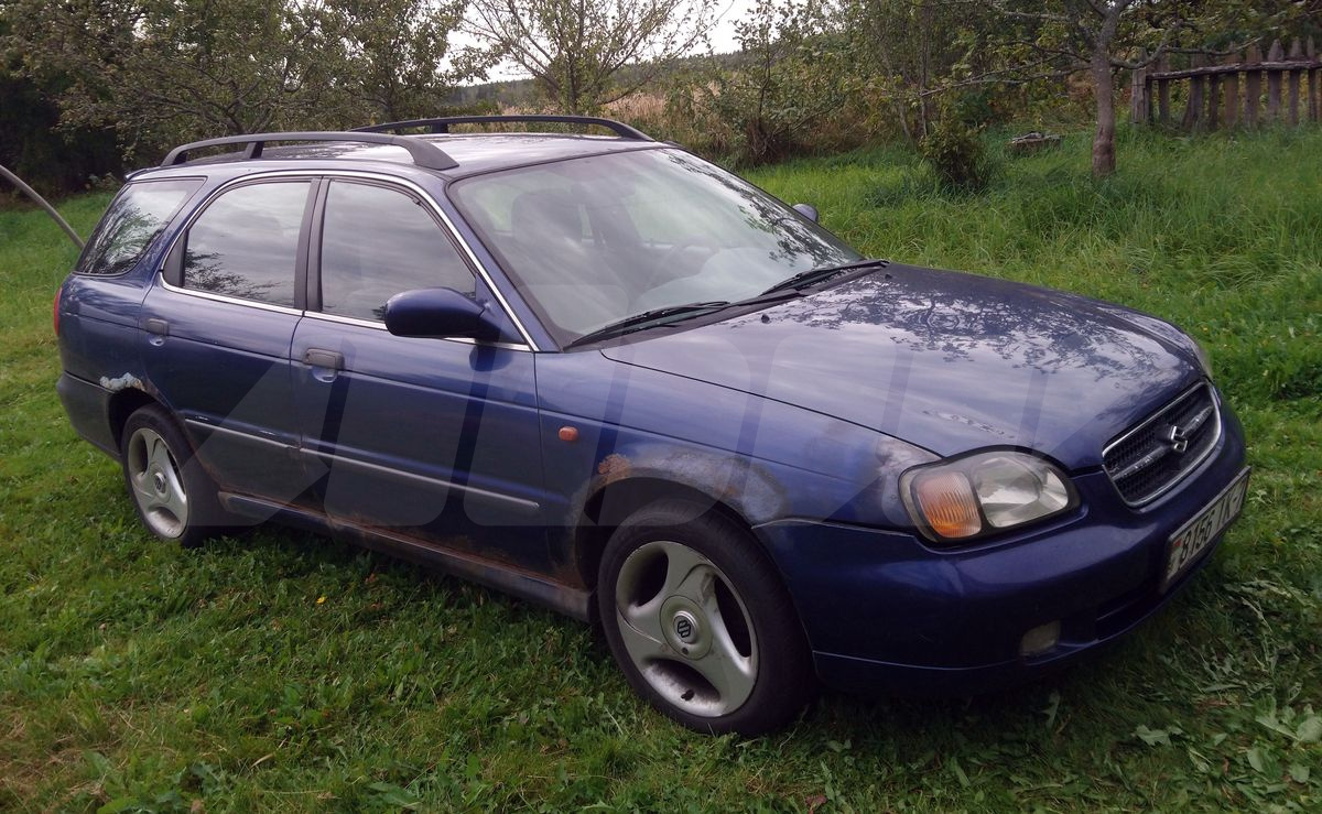 Suzuki Baleno I, 2001
