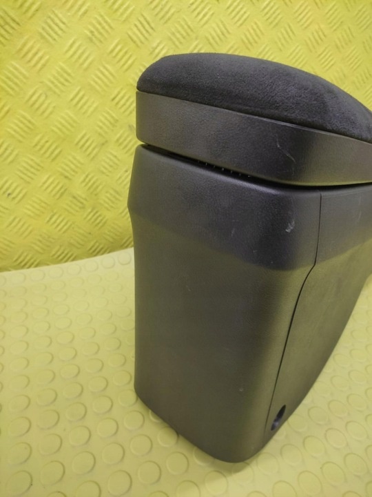 Подлокотник к Honda Civic 2005