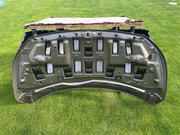 Капот к Mercedes-Benz EQV 2019
