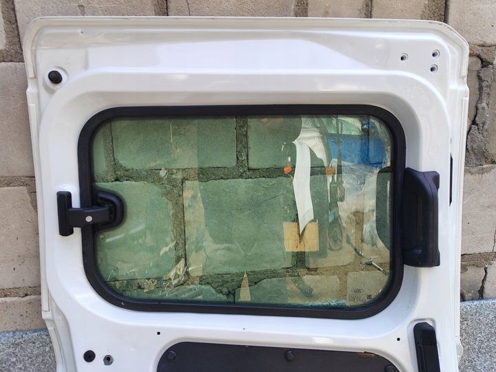 Дверь передняя левая к Ford Transit 2014
