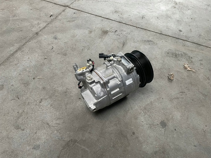 Компрессор кондиционера к Volvo XC60 2021