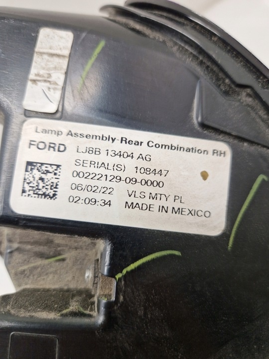 Фонарь задний правый к Ford Mustang Mach-E 2020