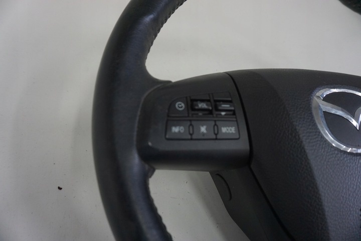 Руль к Mazda 3 2009