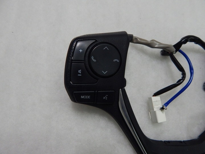 Руль к Toyota Auris 2015