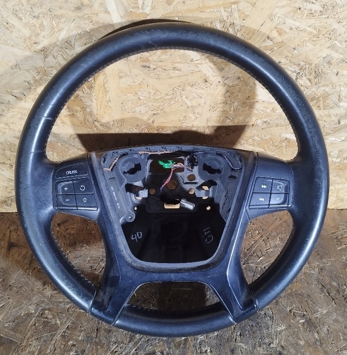 Руль к Volvo S80 2006