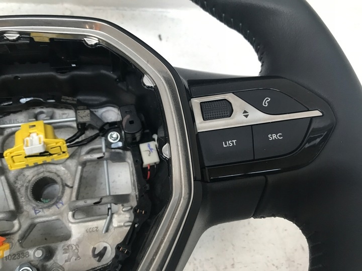 Руль к Peugeot 2008 2019