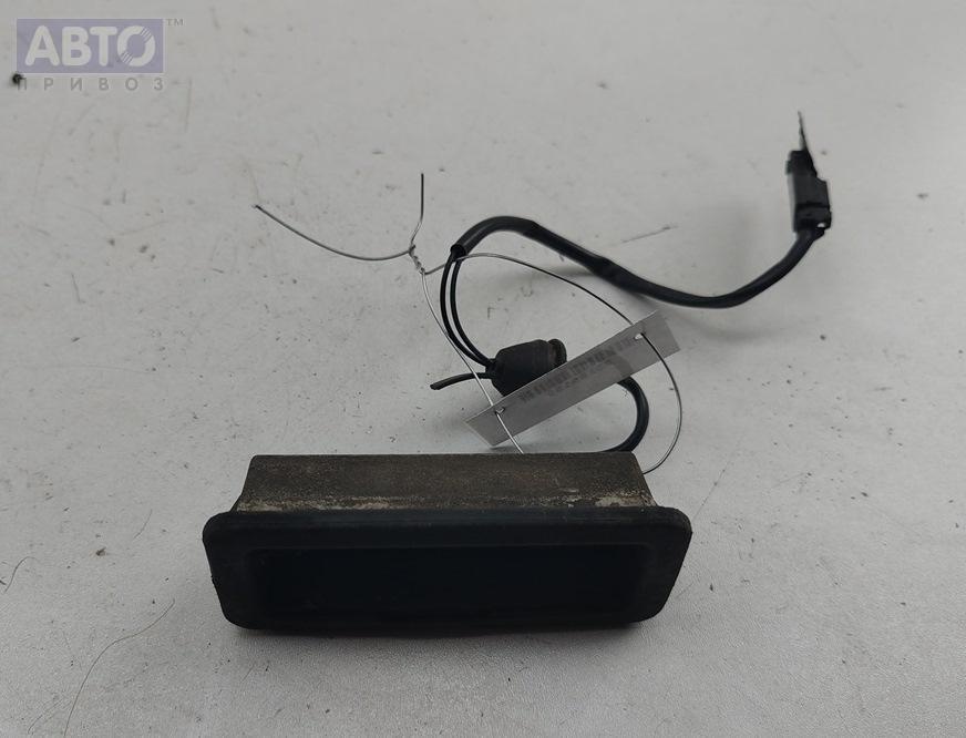 Кнопка  к Ford Focus 2005