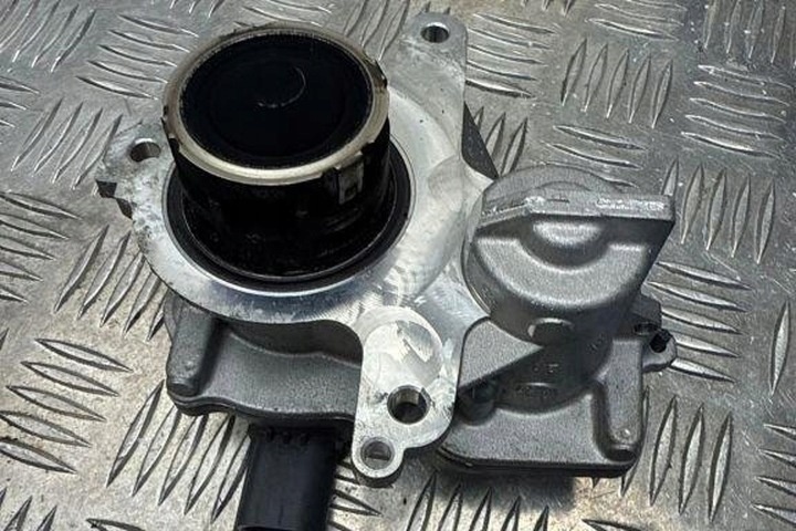 Клапан EGR к SEAT Ateca 2016