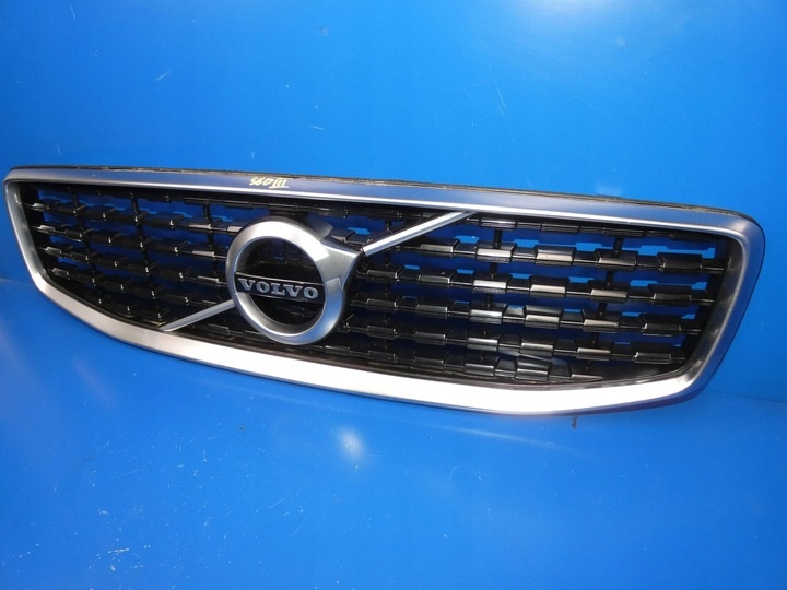 Решетка радиатора к Volvo S60 2018