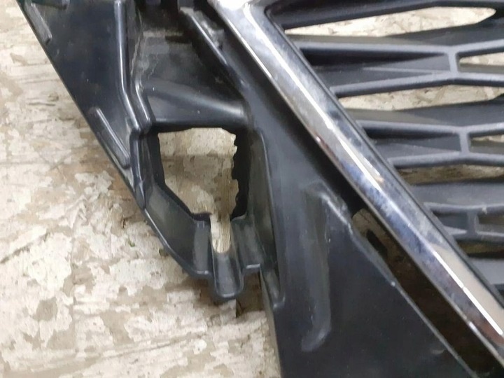 Решетка радиатора к SEAT Toledo 2012