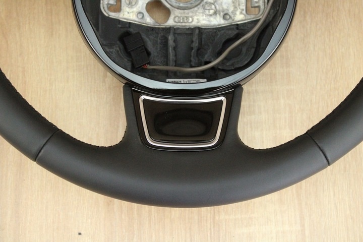 Руль к Audi A5 2011