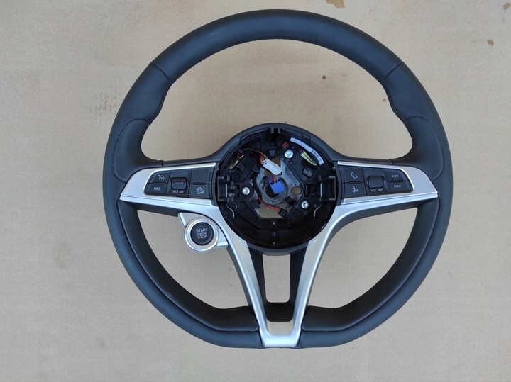 Руль к Alfa Romeo Stelvio 2016